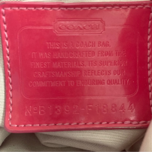 Coach Kyra Daisy Signature Tote in ‘Hibiscus’ - Picture 11 of 14